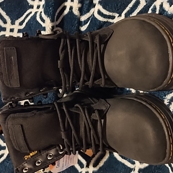 New Dr marten Black boots unisex Size 4 Men 5 Women's Nwt - Picture 3 of 10